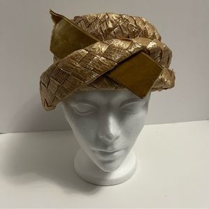 VINTAGE afternoon tea Church Wedding Hat